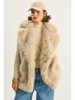 Bej Ceket Yaka Astarlı Kemerli Kürk Yelek