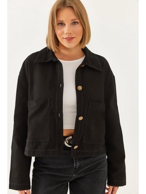 Siyah İşlemeli Ceket