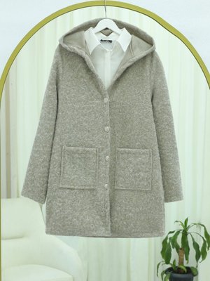 Taş Kapüşonlu Düğmeli Cepli Sakallı Kap