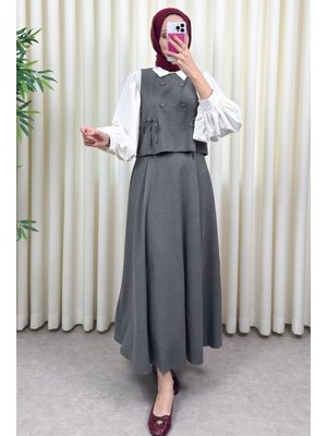 Gri Düğme Detaylı Yelekli Takım