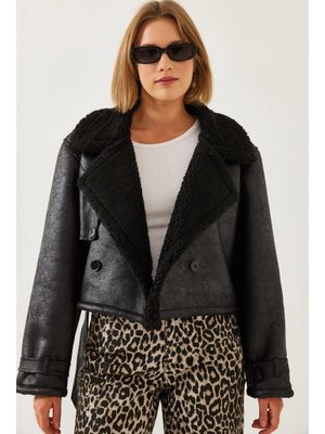 Siyah Aller Detay Crop Lamine Mont