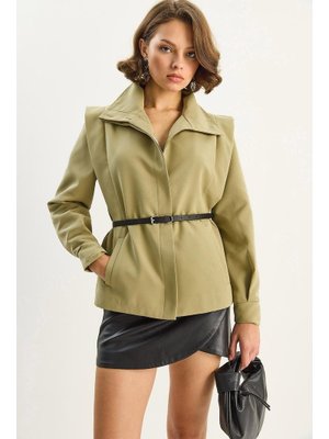 Çağla Yeşili Strüktürlü Omuz Detaylı Kemerli Astarlı Ceket