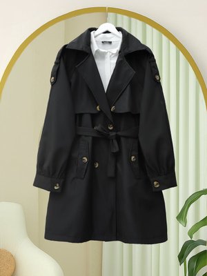 Siyah Omzu Apoletli Çift Düğmeli Bolerolu Cepli Kemerli Trençkot