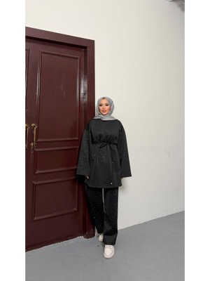 Siyah İp Detaylı Serpme Taşlı Takım