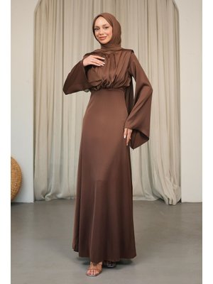 Kahverengi Omuzları Vatkatlı Saten Abiye Elbise