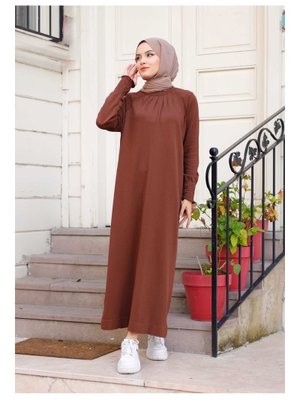 Merserize Pileli Gipe Detaylı Triko Elbise