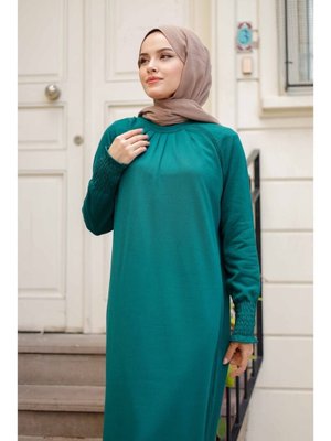 Merserize Pileli Gipe Detaylı Triko Elbise