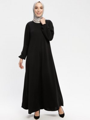 Siyah Kol Ucu Lastikli Elbise