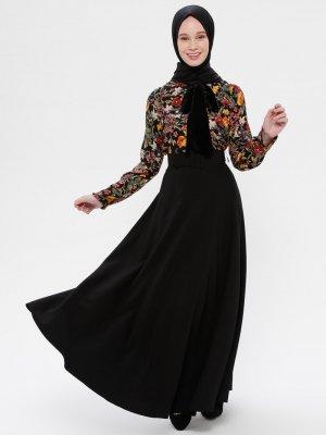 Siyah Kemerli Kloş Etek Siyah Kemerli Kloş Etek