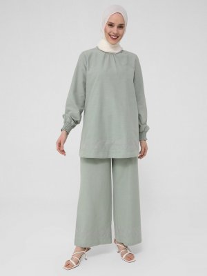 Antik Yeşil Etnik Nakışlı Geniş Paça Pantolon Antik Yeşil Etnik Nakışlı Geniş Paça Pantolon
